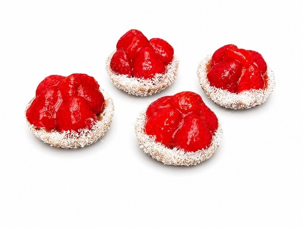H.W. Aardbeien gebakjes 3 + 1 gratis